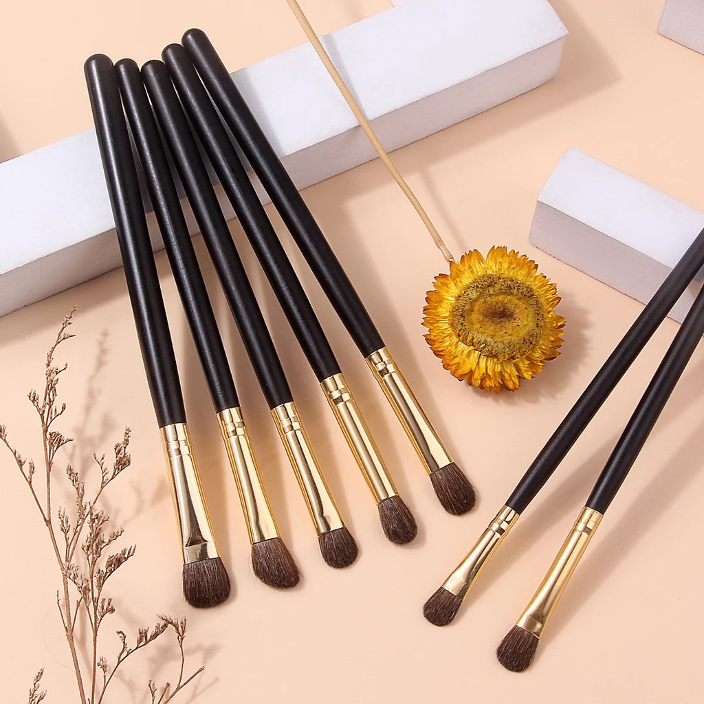 KOSSHOW 10-Pc Horsehair Eyeshadow Brush Set + Puff & Sponges Eyeshadow Brush Set QXL