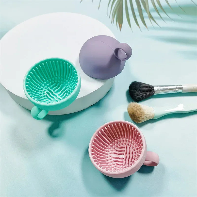 Silicone Makeup Brush Cleaning Mat & Folding Scrubber Bowl Brush Cleaning Mat QXL