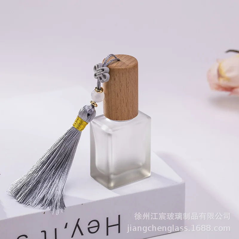 10ml Frosted Glass Perfume Bottle | Wooden Cap & Tassel Perfume Bottle QXL GRAY