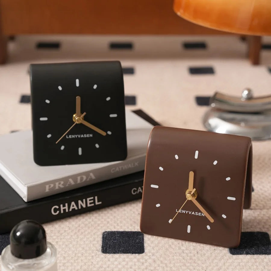 Creative Ceramic Desk Clock | Silent Analog Countertop Clock Ceramic Desk Clock QXL