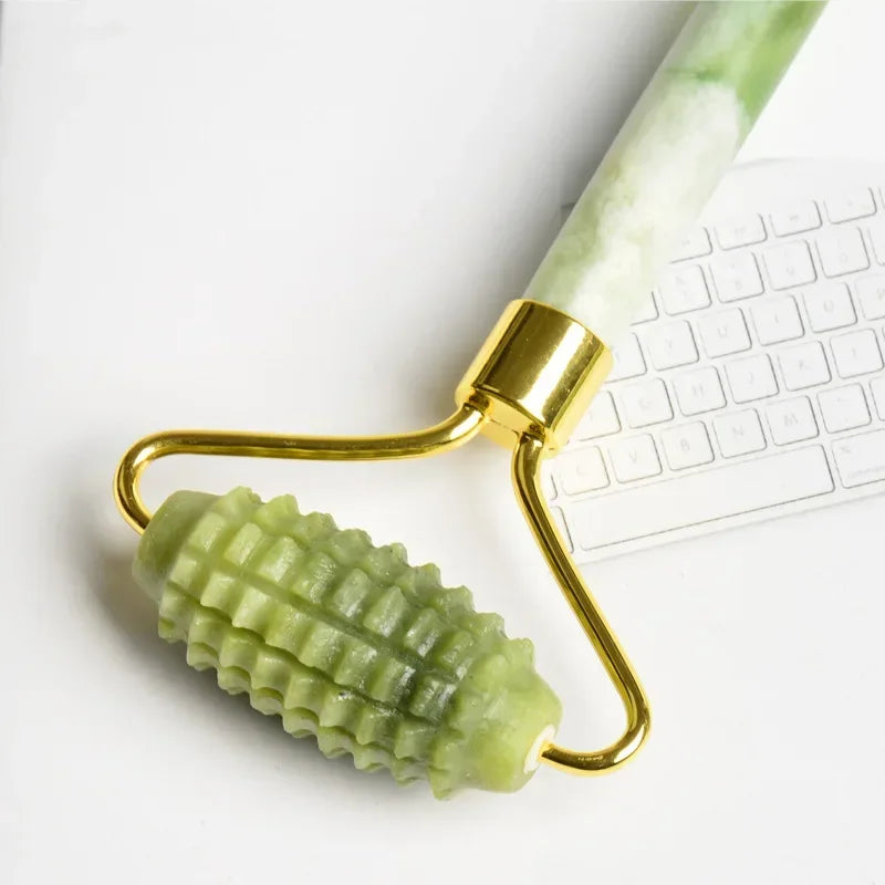 Jade Face Roller & Gua Sha Board Set | Natural Stone Massager Jade Facial Roller Set QXL