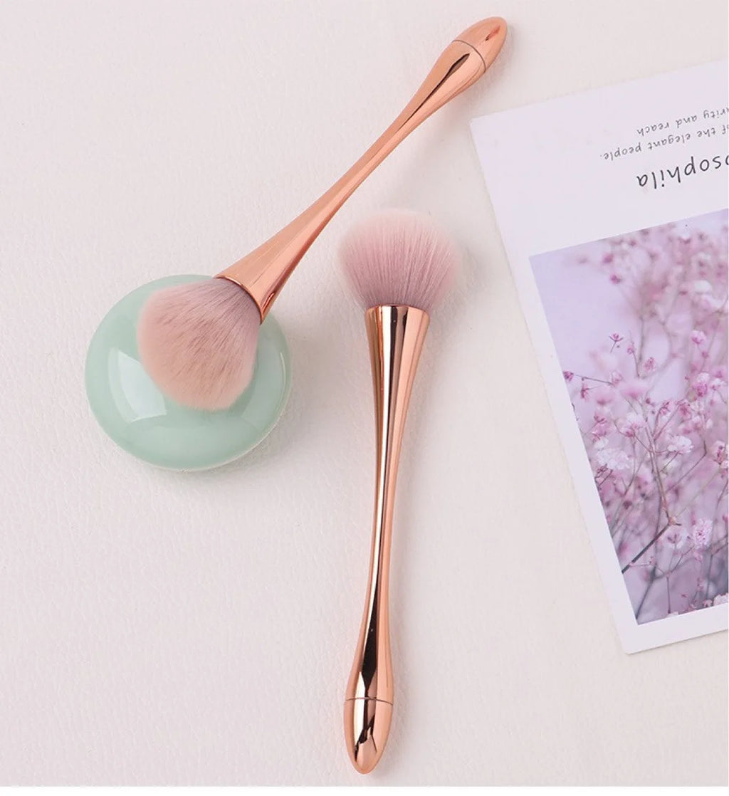Soft Fluffy Glitter & Nail Dust Cleaning Brush | Manicure Tool Nail Dust Brush QXL