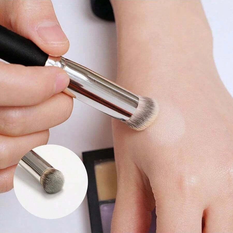 Foundation & Concealer Brush Set – Blending Contour Brushes Makeup Brush Set QXL