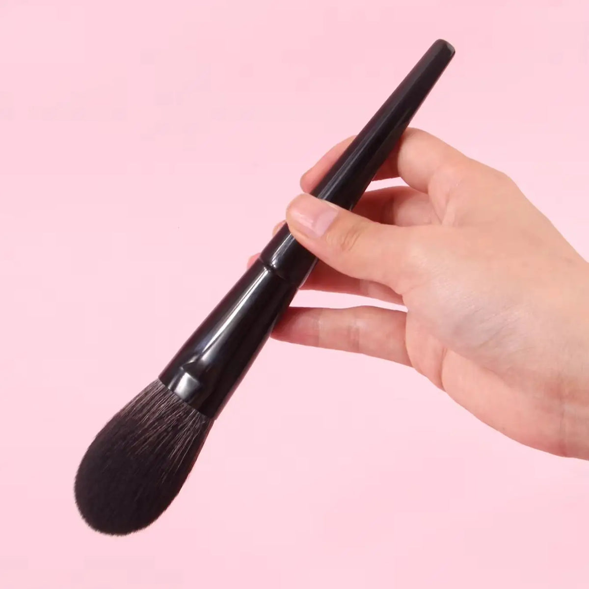 KOSSHOW Large Powder & Blush Brush | Full Face Finish Powder Makeup Brush QXL
