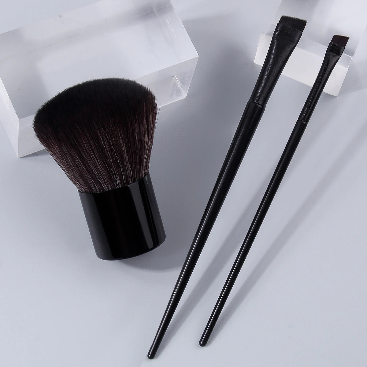 KOSSHOW 3-Piece Makeup Brush Set – Blush, Powder & Eyeliner Makeup Brush Set QXL