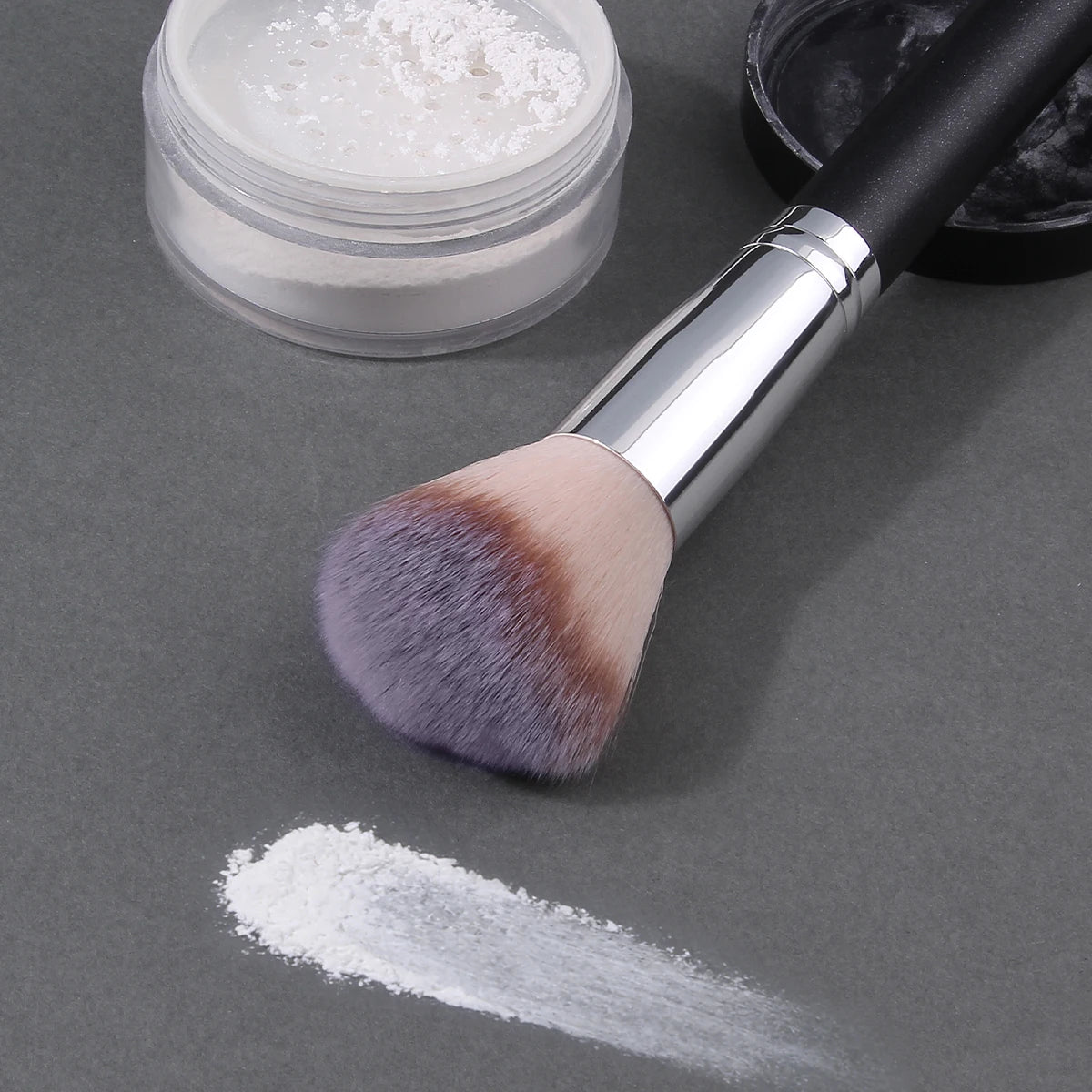 KOSSHOW Large Soft Powder & Blush Makeup Brush Powder & Blush Brush QXL