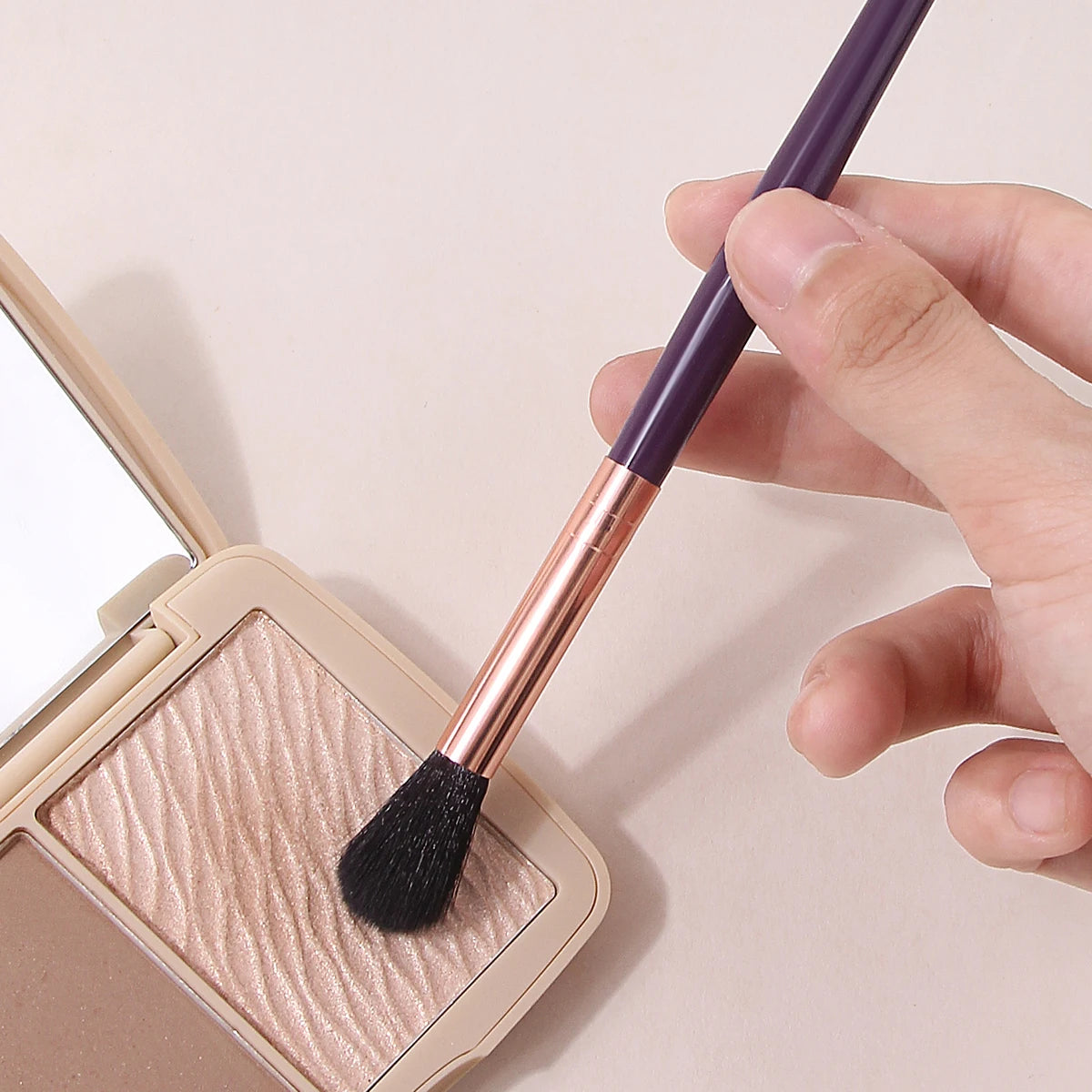 KOSSHOW 6-Pc Highlighter Makeup Brush Set | Purple Rose Gold Makeup Brush Set QXL