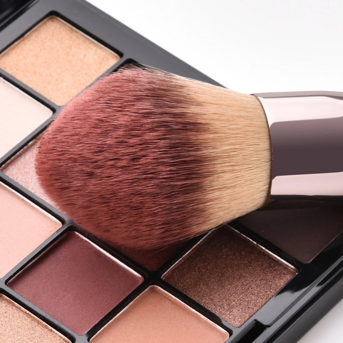 Champagne Makeup Brush Set – Foundation, Blush & Eyeshadow Makeup Brush Set QXL
