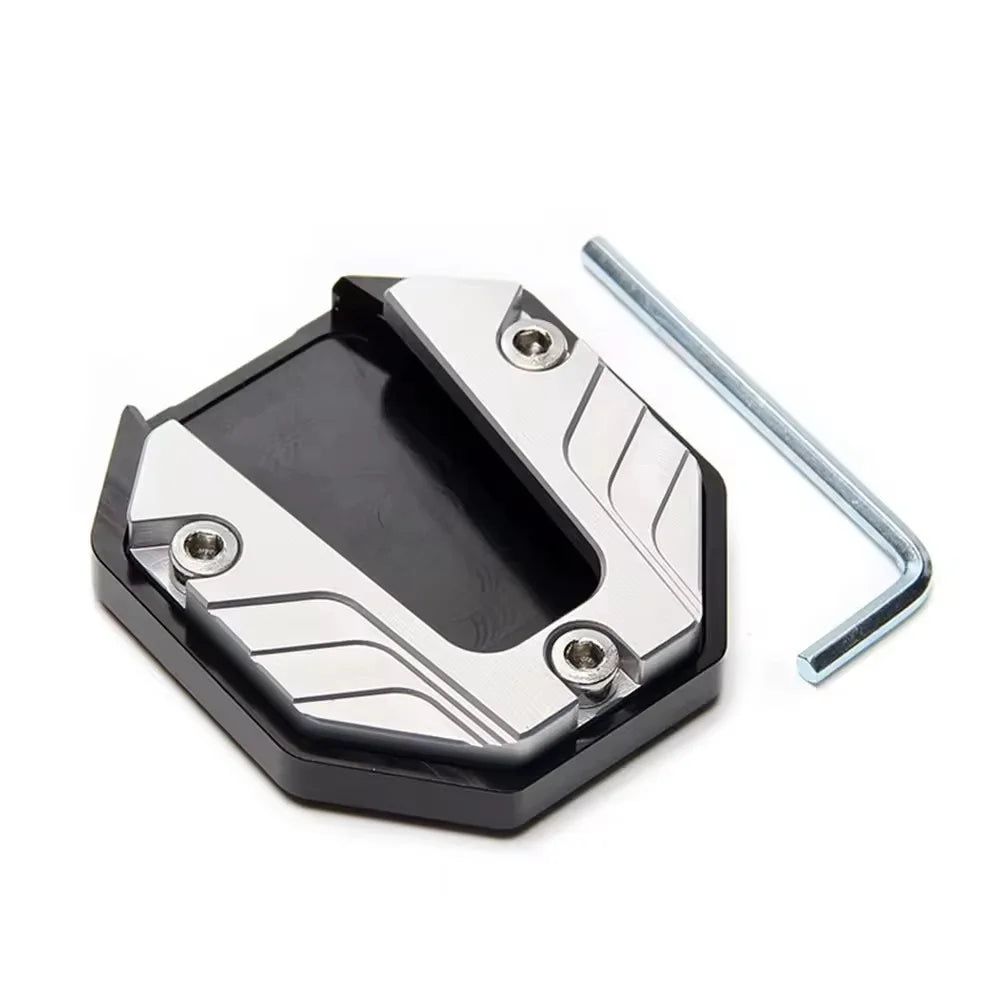 Aluminum Kickstand Extender Pad for Yamaha NMAX XMAX AEROX Kickstand Extender Pad QXL Silver