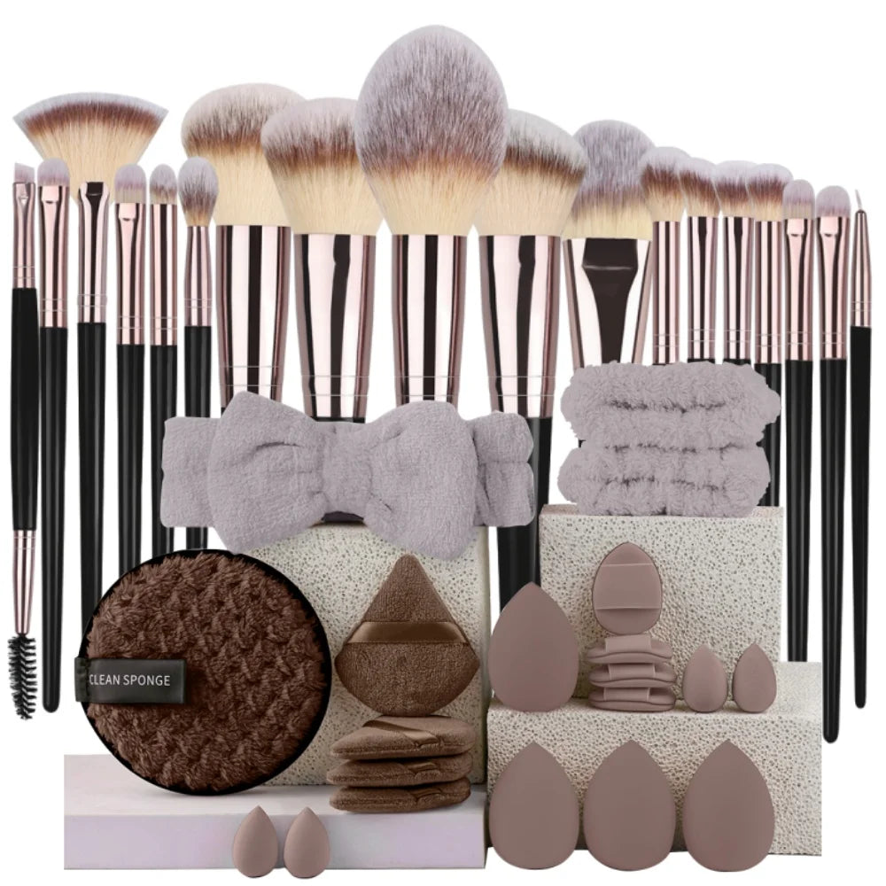 Professional Makeup Brush Set – Foundation, Blush & Eyeshadow Makeup Brush Set QXL BK18-D