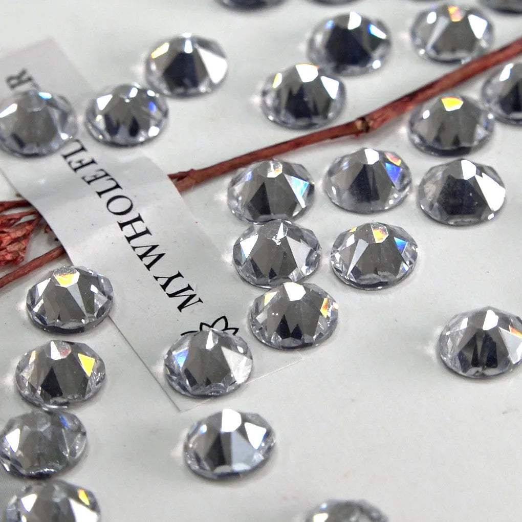 Multi-Size Flat-Back Crystal Nail Rhinestones | Clear Diamond Gems Nail Art Rhinestones QXL SS20 (4.6MM) 200 pcs