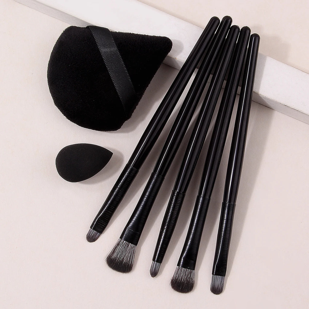 7-Piece Black Eyeshadow Brush Set with Puff | KOSSHOW Eye Makeup Brush Set QXL