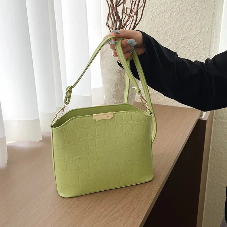 Large Leather Crossbody Diaper Bag – Chic Tote for Moms Crossbody Diaper Bag QXL