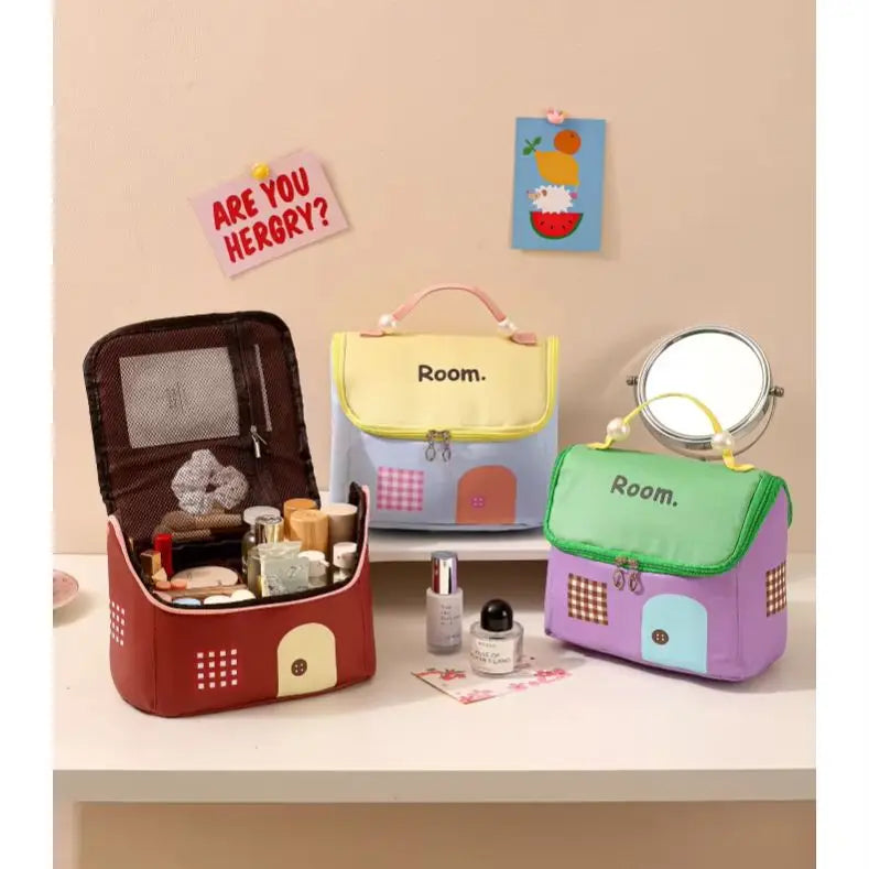 House-Shaped Large Cosmetic Bag | Cute Cartoon Travel Organizer Travel Cosmetic Bag QXL