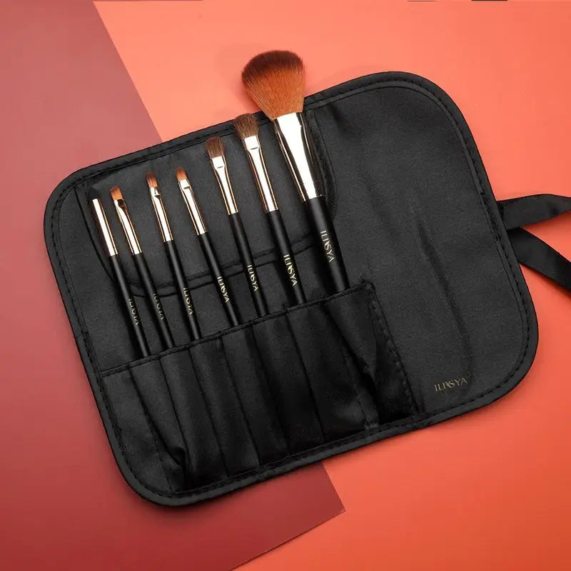 ILISYA 7-Piece Horsehair Makeup Brush Set | Beginner Kit Makeup Brush Set QXL Black
