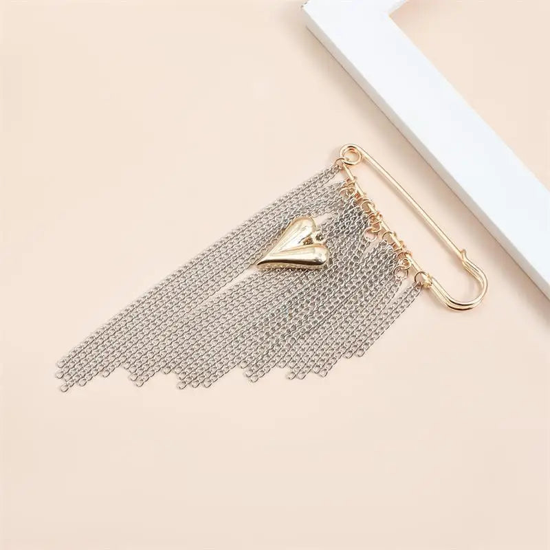 Elegant Chain Tassel Brooch Pin | Women's Fashion Jewelry Brooch Pin QXL