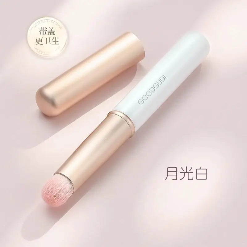 Dual-Head Retractable Lip & Concealer Blending Brush with Cap Lip Blending Brush QXL Single headed white