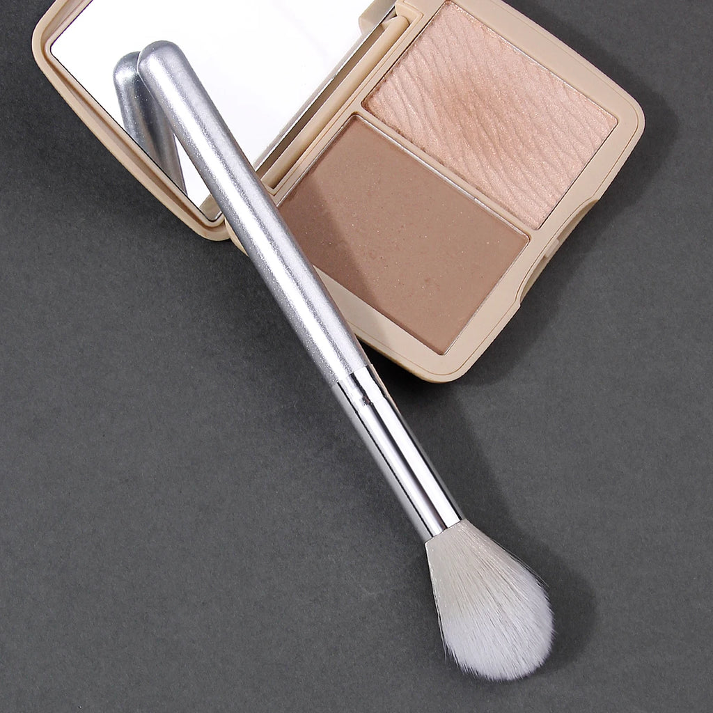 KOSSHOW Silver Flame Highlighter & Blush Brush | Soft Nylon Makeup Brush QXL