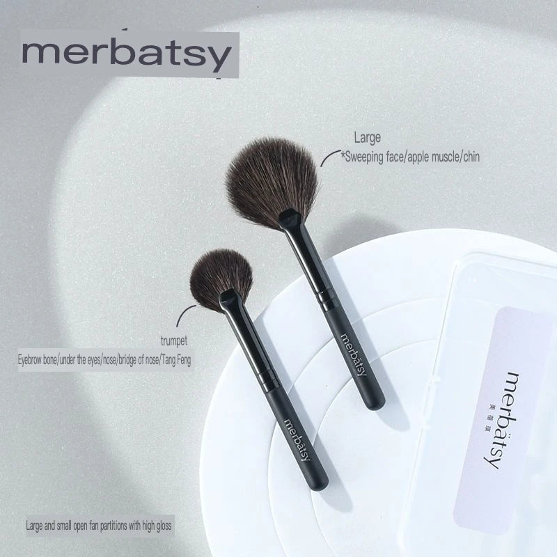 Fan-Shaped Goat Hair Highlighter Brush | Blush & Contour Highlighter Brush QXL
