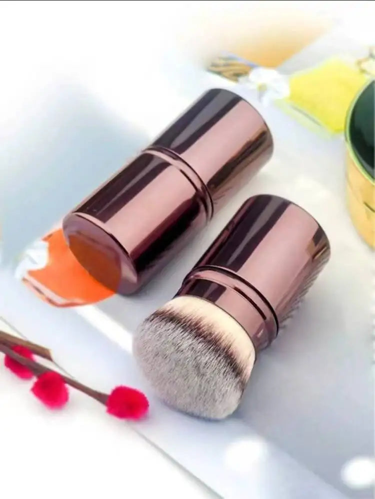 Retractable Foundation Brush with Cover | Ultra-Soft Nylon Foundation Makeup Brush QXL