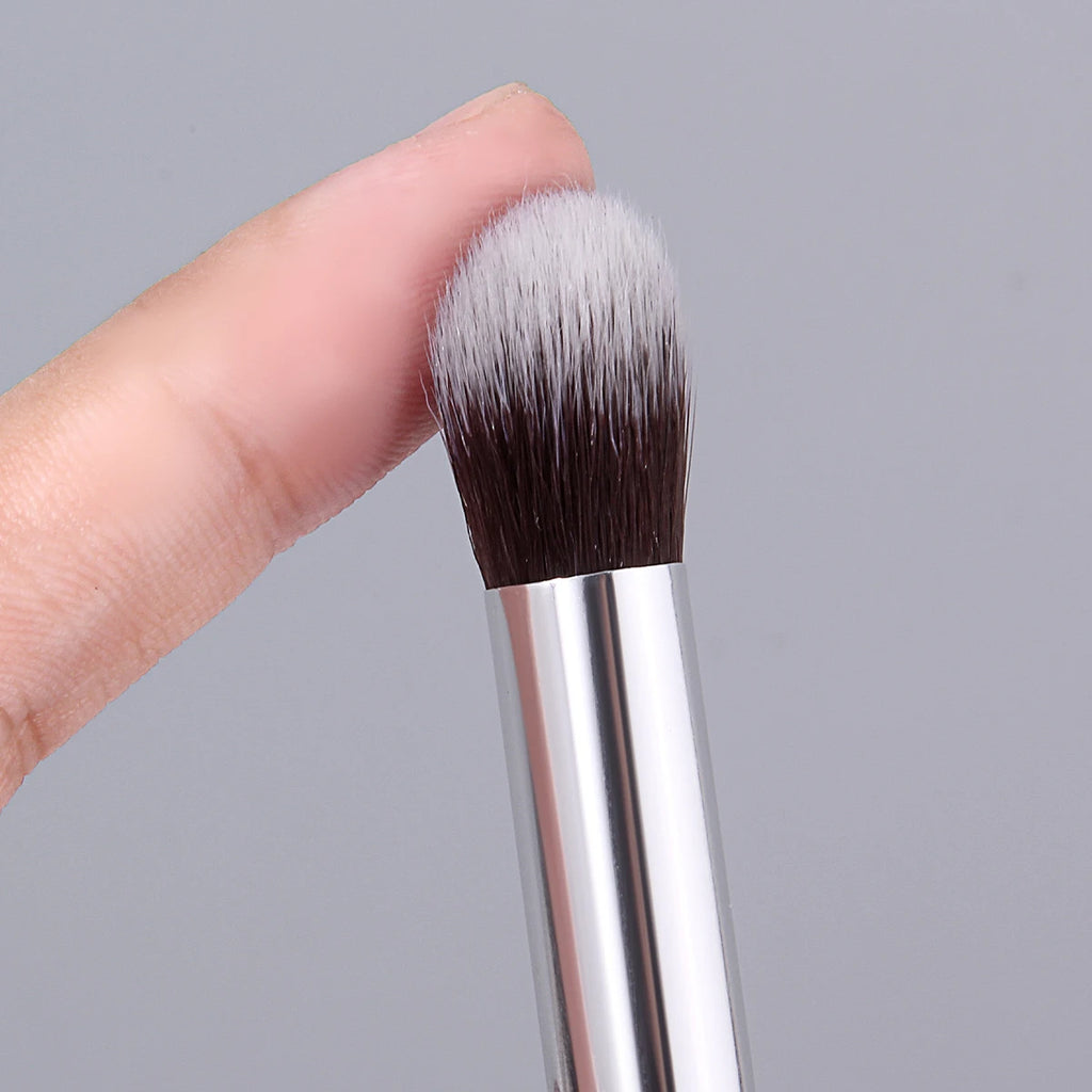 KOSSHOW Precision Concealer Brush – Nylon & Wood Handle Concealer Brush QXL