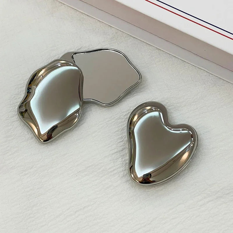 Heart-Shaped Double-Sided Folding Makeup Mirror | Mini Portable Compact Makeup Mirror QXL