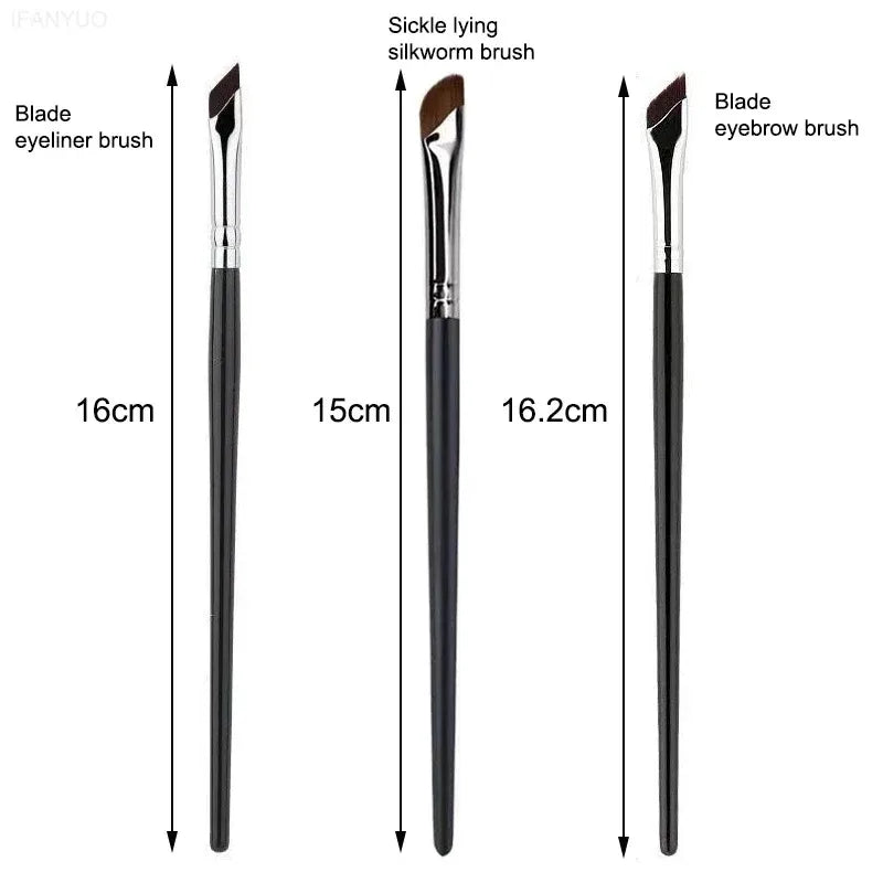 2-in-1 Ultra-Thin Eyeliner & Angled Eyebrow Brush Set (2 Pc) Eyeliner Eyebrow Brush QXL
