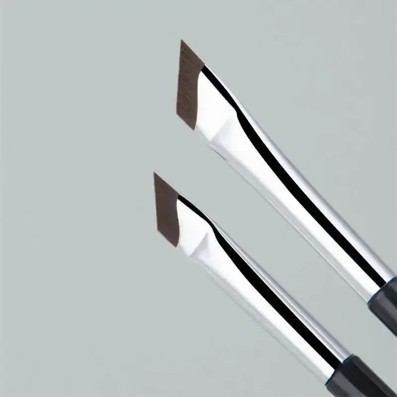 Blade Eyeliner & Eyebrow Brush | Ultra-Thin Angled Tip Eyeliner Makeup Brush QXL