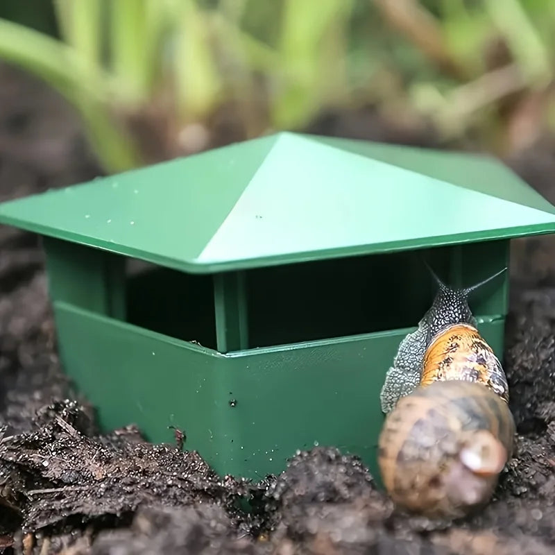 Garden Snail & Slug Traps – Chemical-Free 2 or 4 Pack Garden Pest Trap QXL