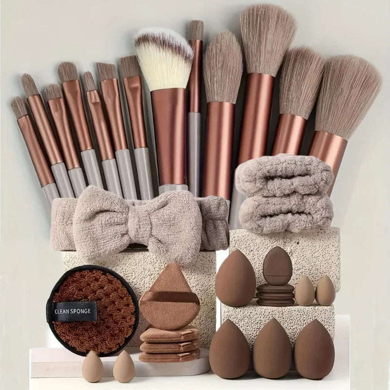 33-Piece Makeup Brush & Beauty Sponge Kit | Full Face Set Makeup Brush Kit QXL